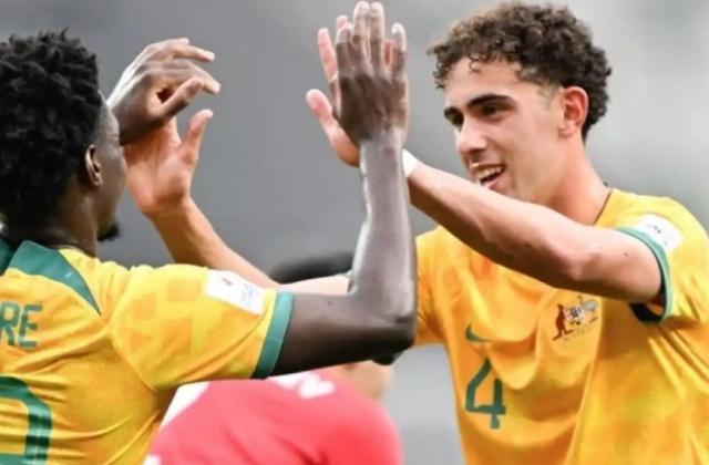 开云体育下载-U20亚洲杯巡礼之澳大利亚：海归撑起中轴线